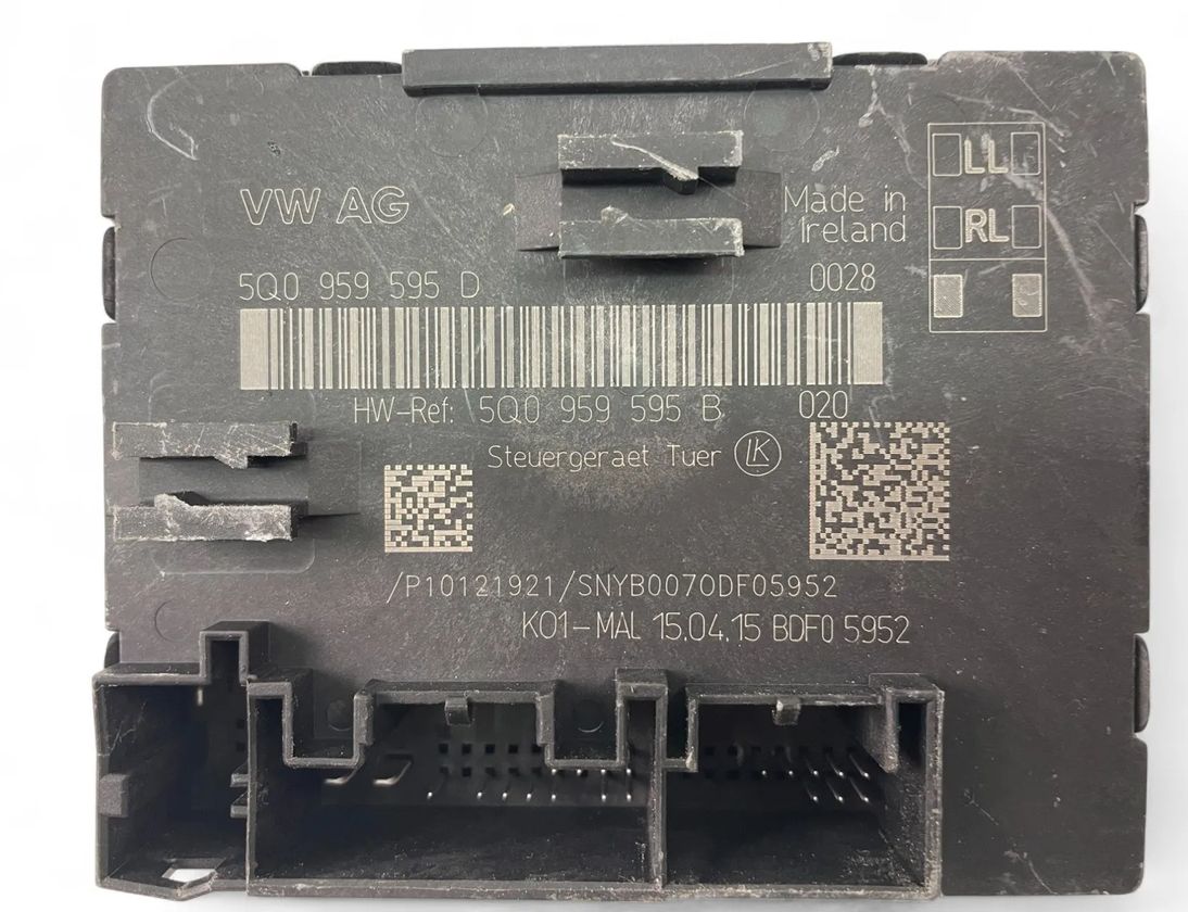 VOLKSWAGEN Passat B8 (2014-2023) Блок управления 5Q0959595D 31284936