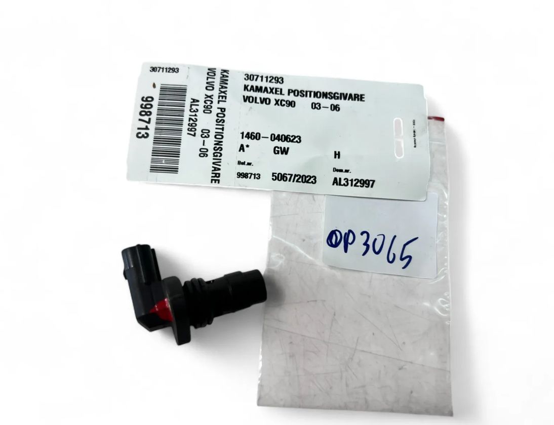 VOLVO XC90 1 generation (2002-2014) Датчик положения коленчатого вала 30711293 31648011