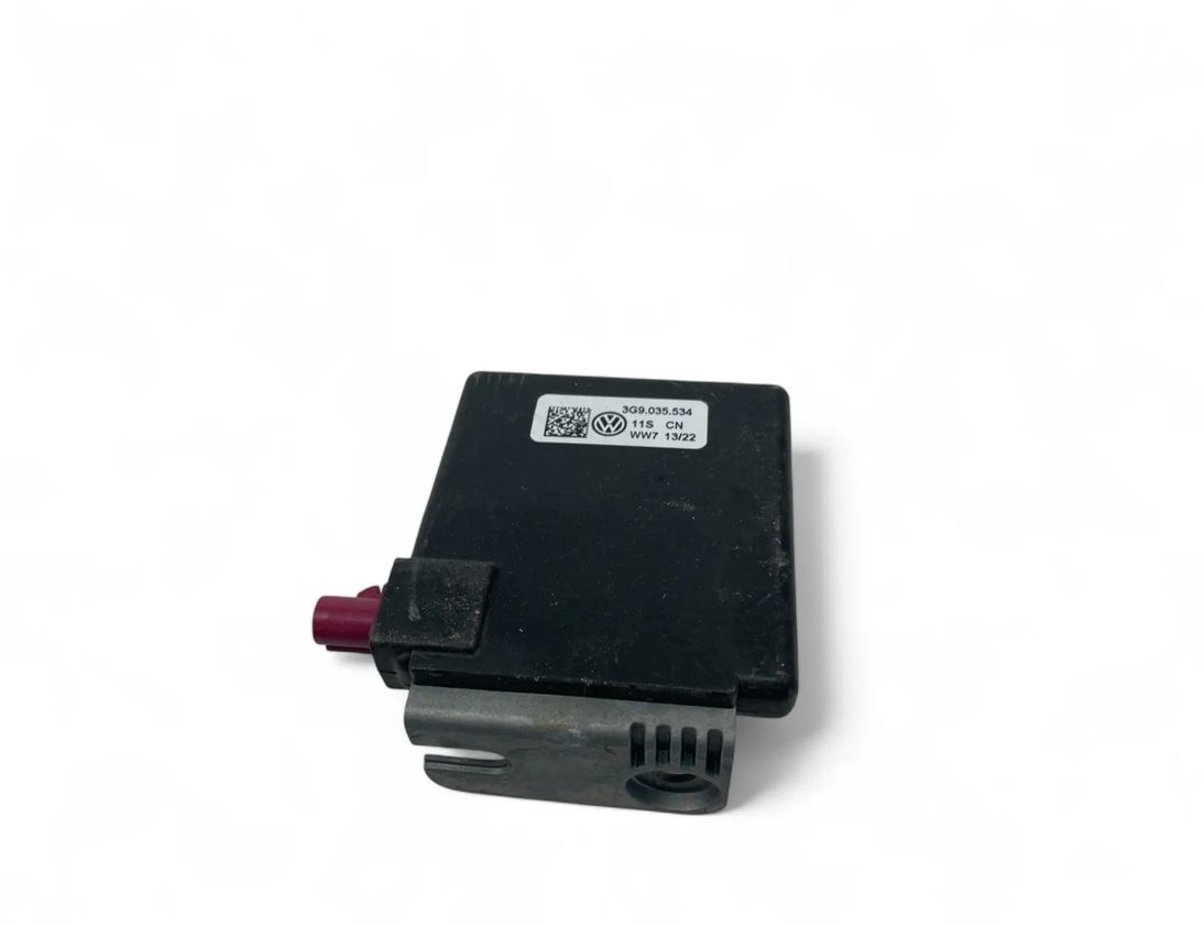 VOLKSWAGEN Tiguan 2 generation (2016-2024) Антенный модуль 3G9035534 32098722