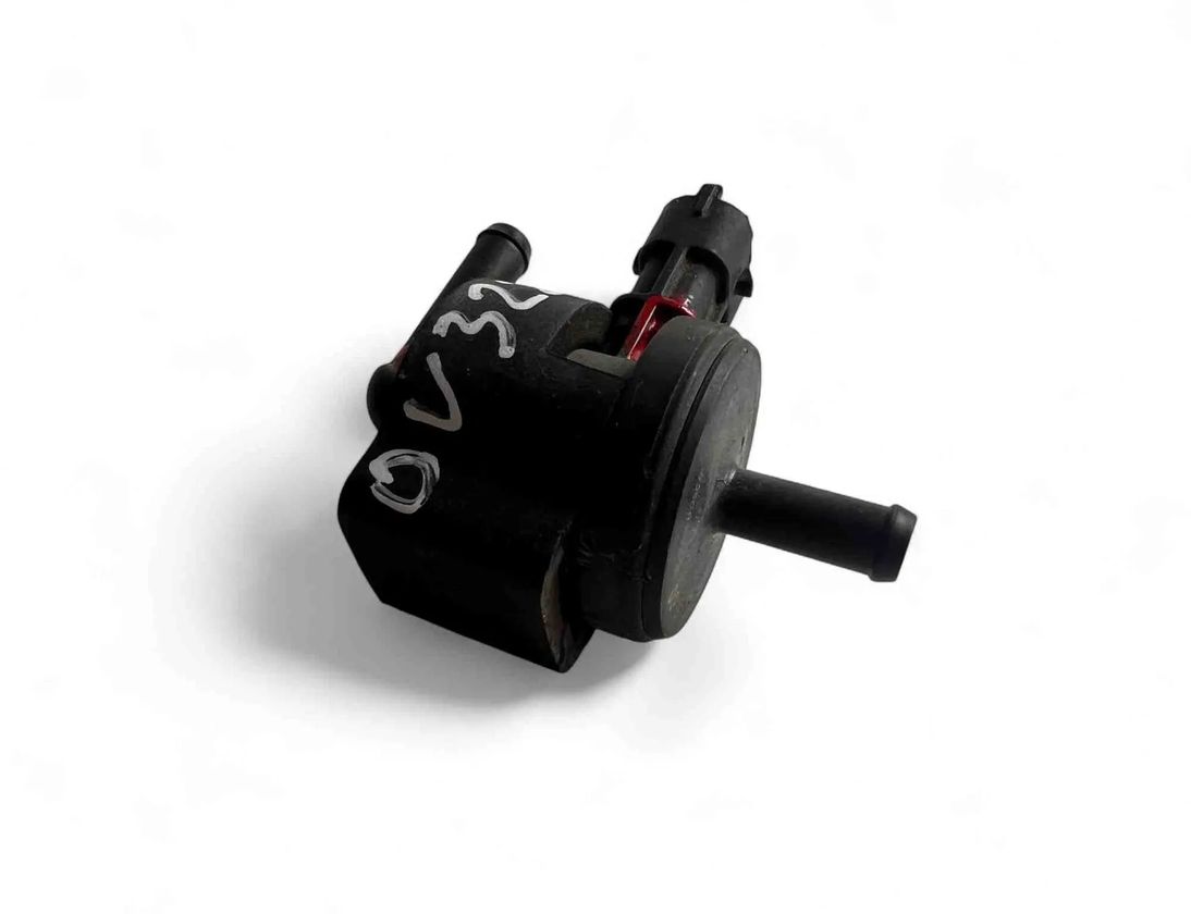 KIA Cee'd Датчик давления топлива 290102B000 32590889