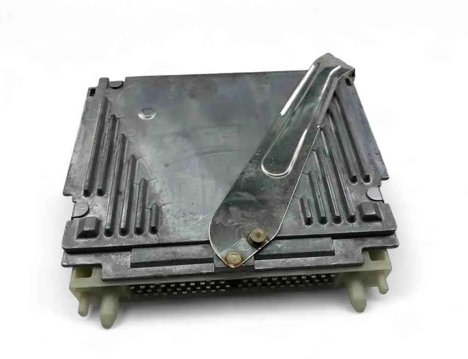 VOLVO V70 1 generation (1997-2000) Блок управления двигателем P09442108 32635937