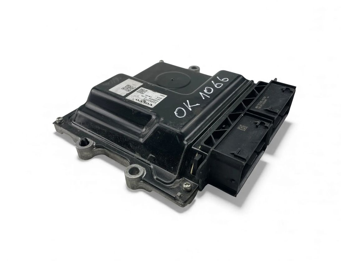 VOLVO V90 2 generation (2016-2024) Engine Control Unit ECU 32242005 33098151