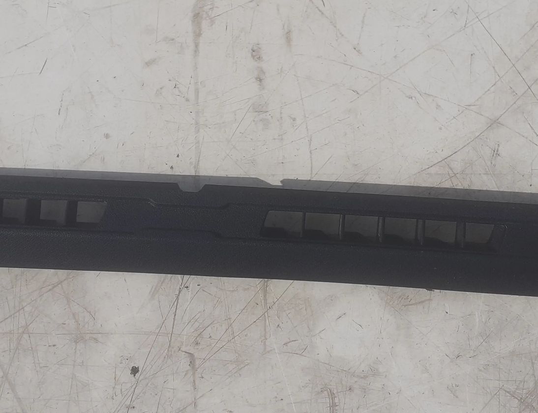 SCANIA L,P,G,R,S series (2016) E60/E61 (2004-2010) Вентиляционные отверстия в приборной панели 2086522 21244554