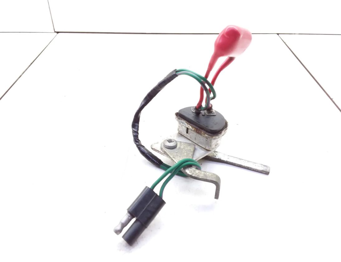 JAGUAR XJS Датчик тормозной педали Lucas 15027639