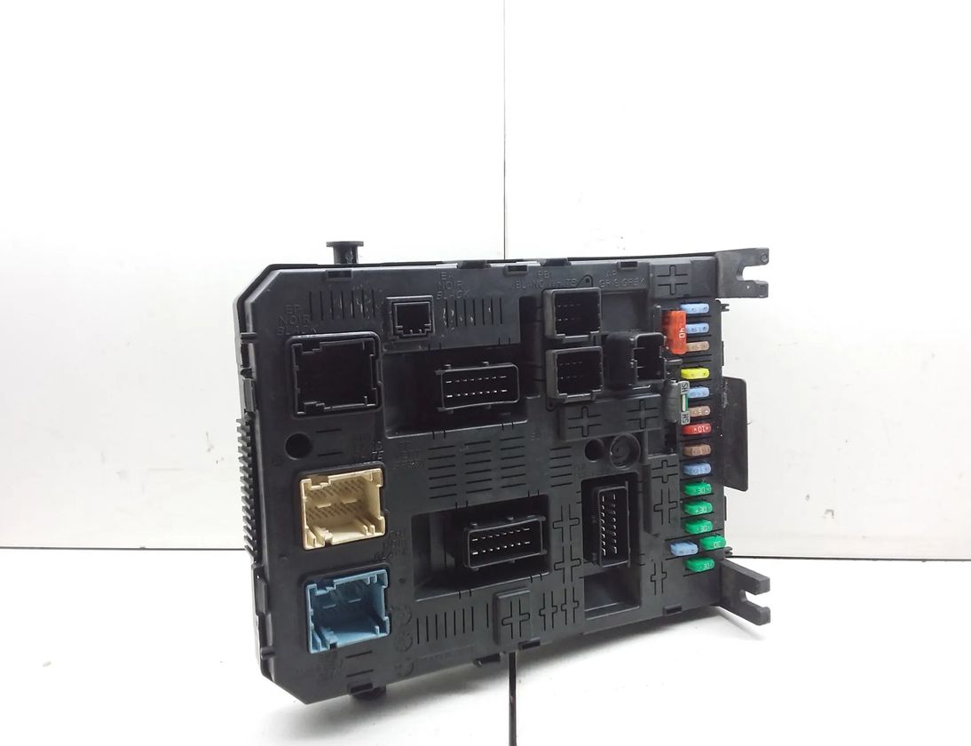 PEUGEOT 307 1 generation (2001-2008) Блок управления Комфорт 9664968980,21676031,28121550 21777200