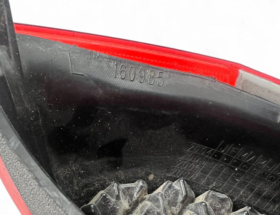 VOLVO XC70 2 generation (2000-2007) Фонарь задний левый 160985 31055633