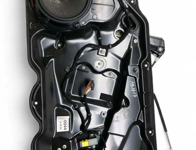 VOLKSWAGEN Passat B7 (2010-2015) Front Right Door Window Control Motor 3AA837756 31639781