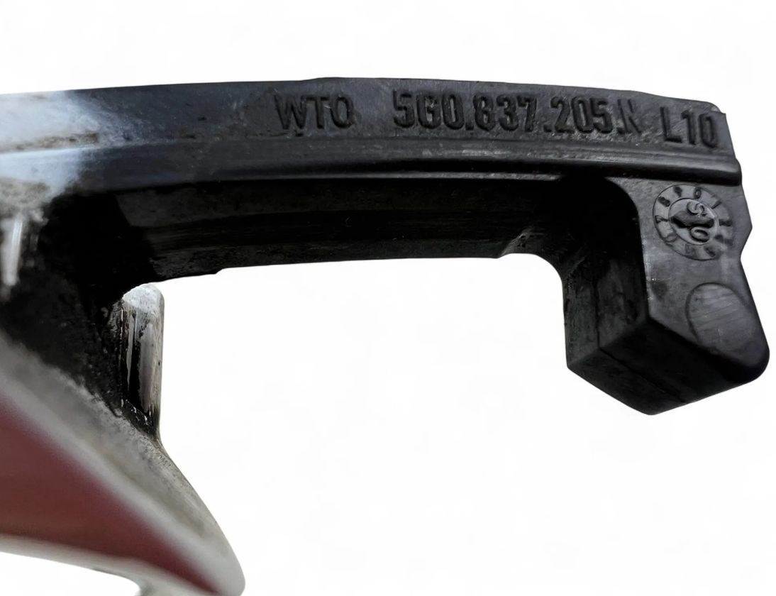 VOLKSWAGEN Golf 7 generation (2012-2024) Ľavá predná dverová vonkajšia kľučka 5G0837205N 33029795