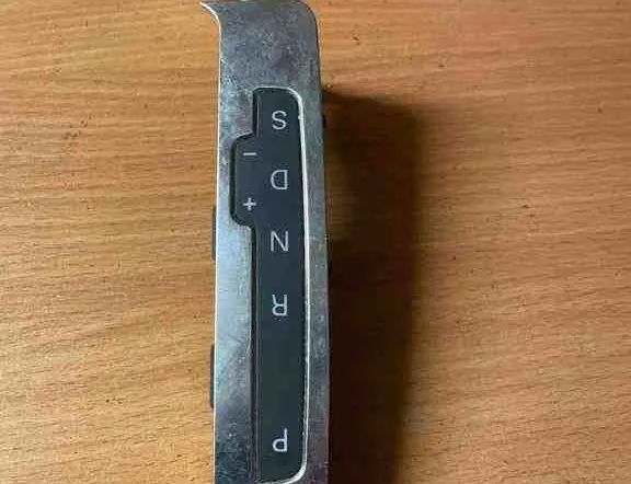 AUDI A6 C6/4F (2004-2011) Индикатор переключения передач 4F1713463D,492985025 32639511