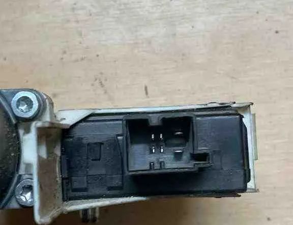 AUDI A6 C8/4K (2018-2024) Маторчик стеклоподъемника передней левой двери 4F0959801D,110199700925C 32639642