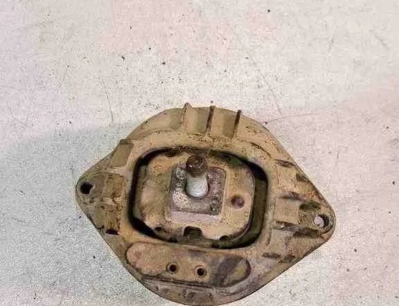 BMW 3 Series E90/E91/E92/E93 (2004-2013) Передняя подушка двигателя 13981112 32640926