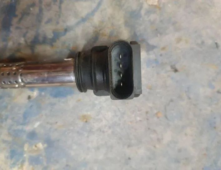 VOLKSWAGEN Passat Variant 1 generation (2010-2024) Vysokonapäťová zapalovacia cievka 06F905115F,12429ESM 25910685