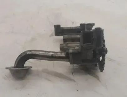 SKODA Octavia 2 generation (2004-2013) Olejové čerpadlo 06A115121 25913993