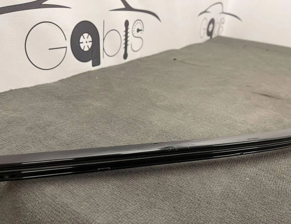 MASERATI Levante 1 generation (2016-2024) Pravé predné dvere formovanie 32188399