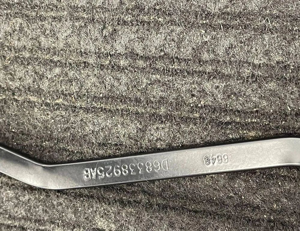 DODGE Ram 4 generation (2008-2023) Стеклоочистители спереди 68338924AA,68338925AB 32191893