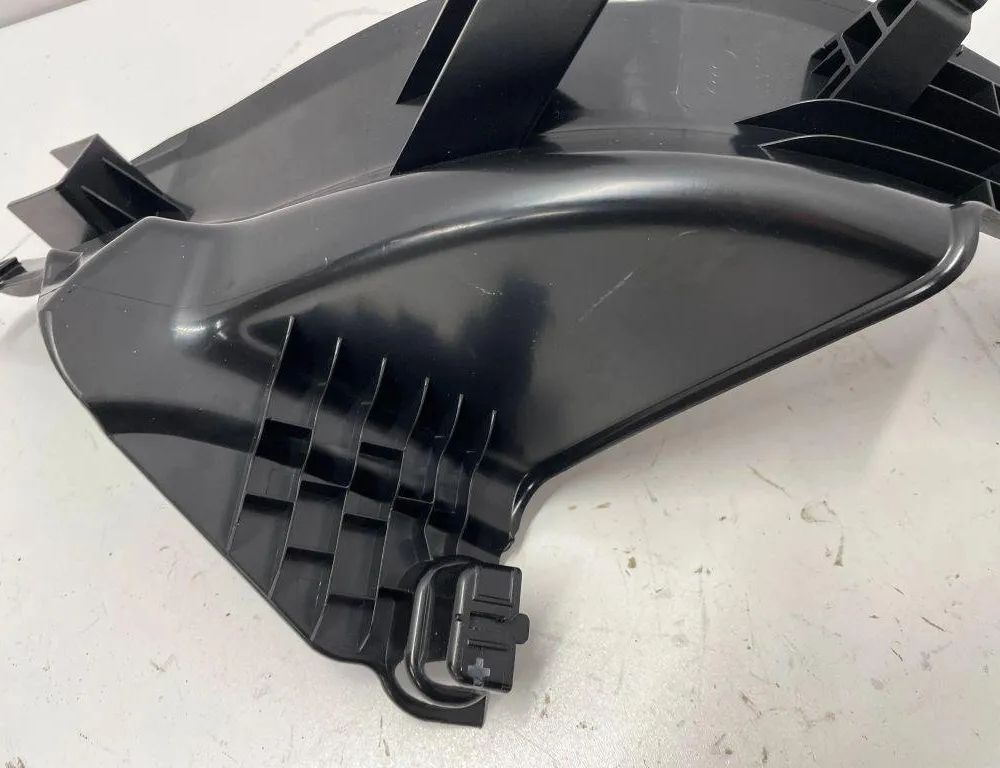 VOLVO XC60 2 generation (2017-2024) Pravý zadný prahový lišta 31448017 32195901