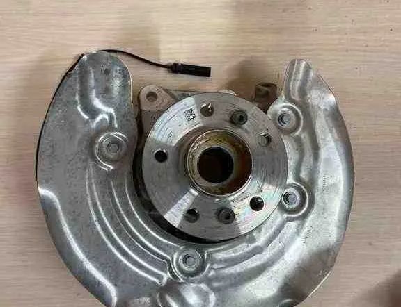 BMW X3 G01 (2017-2024) Zadný ľavý náboj kolesa 0265007376,8092077,8091545 32601007