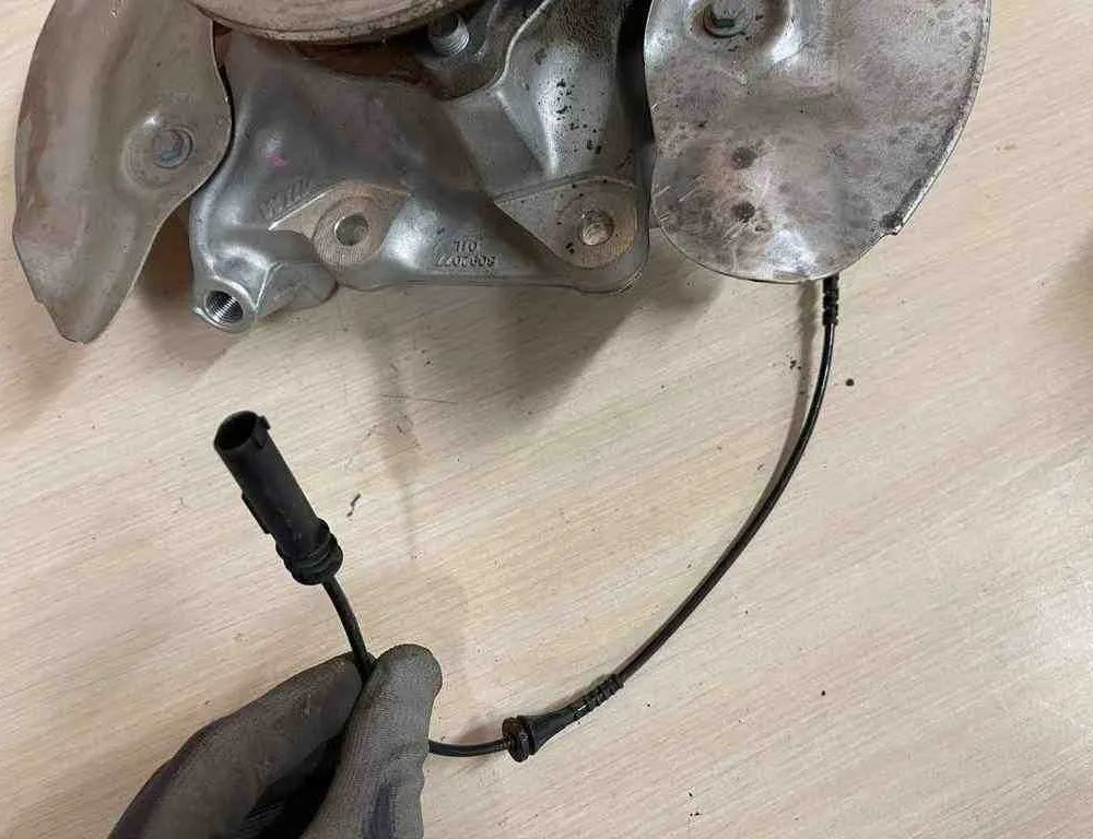 BMW X3 G01 (2017-2024) Zadný ľavý náboj kolesa 0265007376,8092077,8091545 32601007