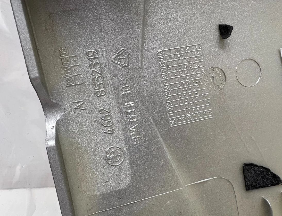 BMW R1250 (2019-2023) Luggage pad rack mounting bracket 8532319 32996341