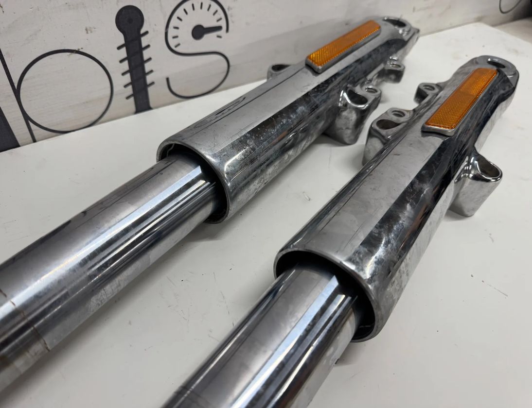 HARLEY-DAVIDSON MC STREET GLIDE Front fork shock absorbers set 33018140