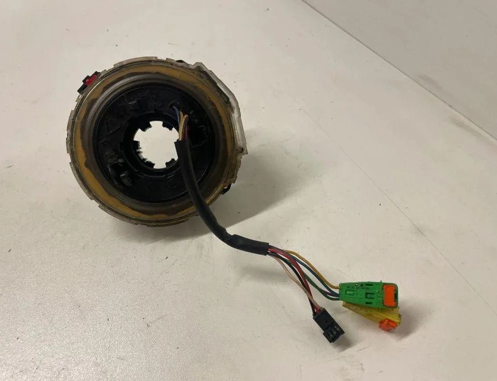 MERCEDES-BENZ E-Class W211/S211 (2002-2009) Volantový posuvný kruh Squib A1714640518 31061074