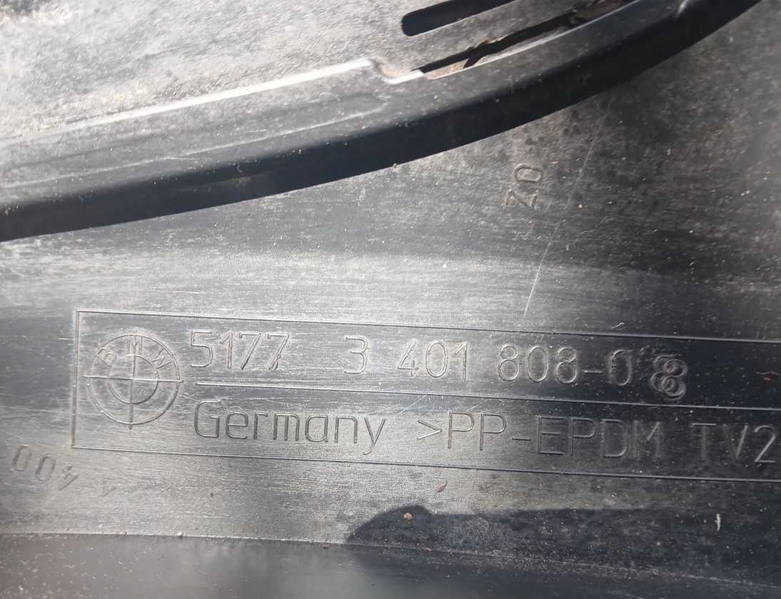 BMW 3 Series E90/E91/E92/E93 (2004-2013) Front arch 3401808 31800773