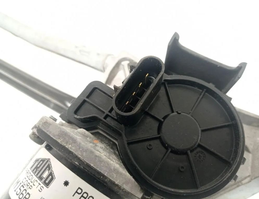 MASERATI Levante 1 generation (2016-2024) Трапеции стеклоочистителей 670007561,91498475 29998381