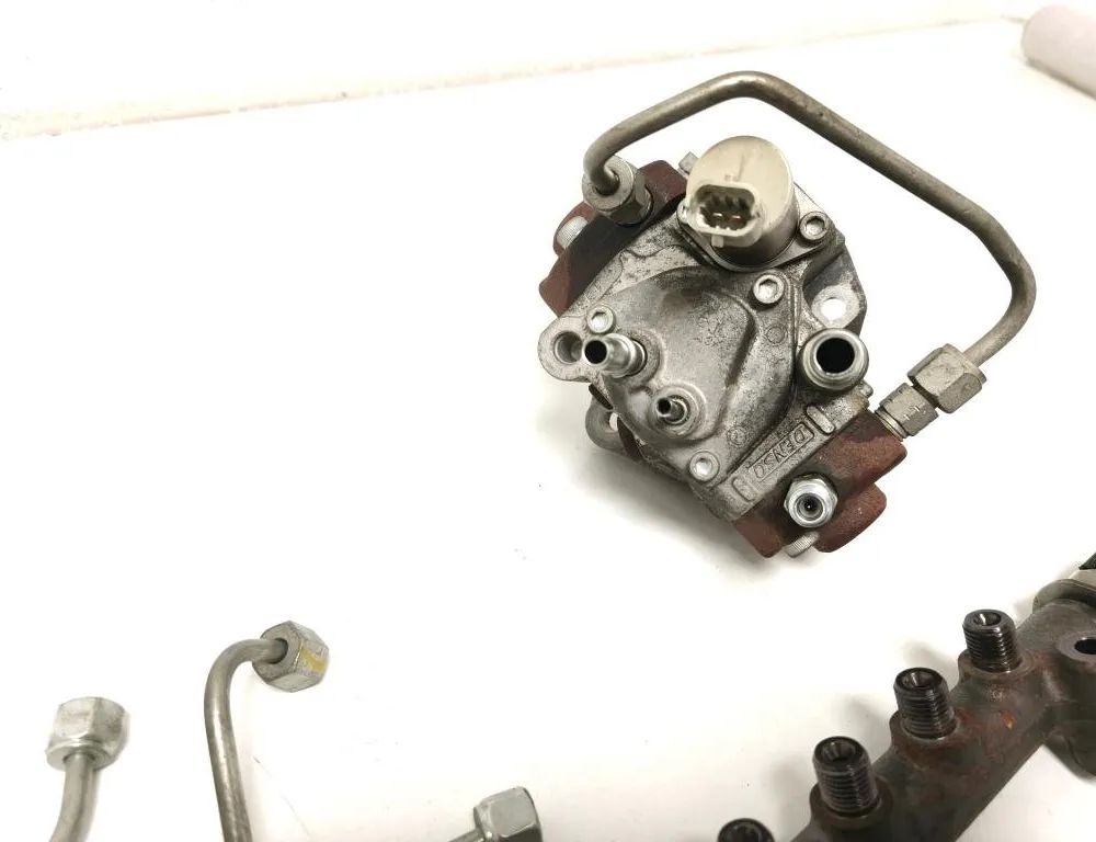 OPEL Astra K (2015-2021) Palivový systém 55495425,55570012,55490702 31889783