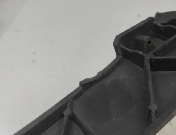 AUDI A6 C6/4F (2004-2011) Держатель бампера передний правый 4F0807228 31865851