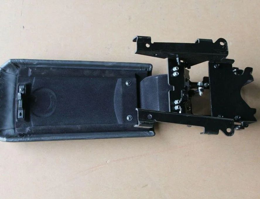 FERRARI California 1 generation (2008-2017) Opierka na ruku 81524900 31939396