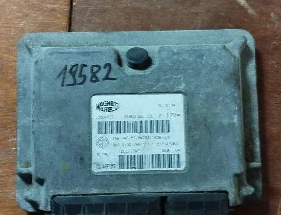 FIAT Seicento 1 generation (1998-2010) Riadiaca jednotka motora 73501877 31939763