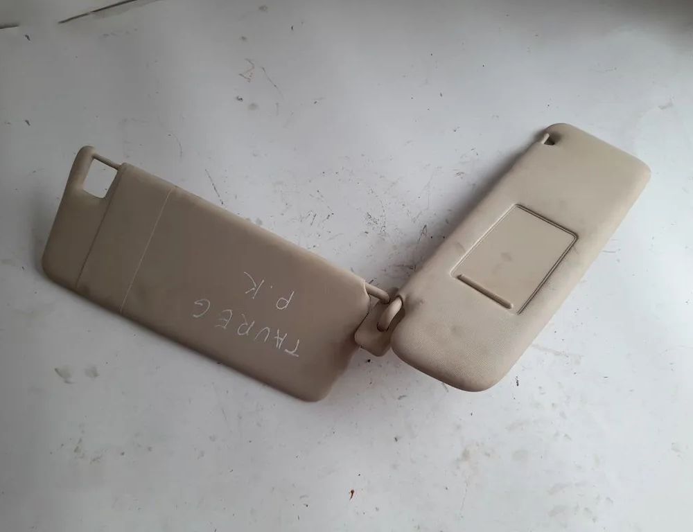 VOLKSWAGEN Touareg 2 generation (2010-2018) Right Side Sun Visor 7P6857551M 15328668