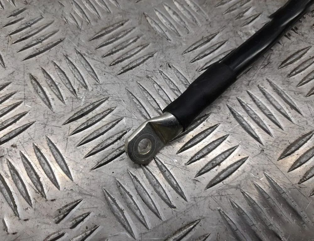 AUDI A6 C6/4F (2004-2011) Отрицательный кабель аккумулятора 8K0915181C 15363158