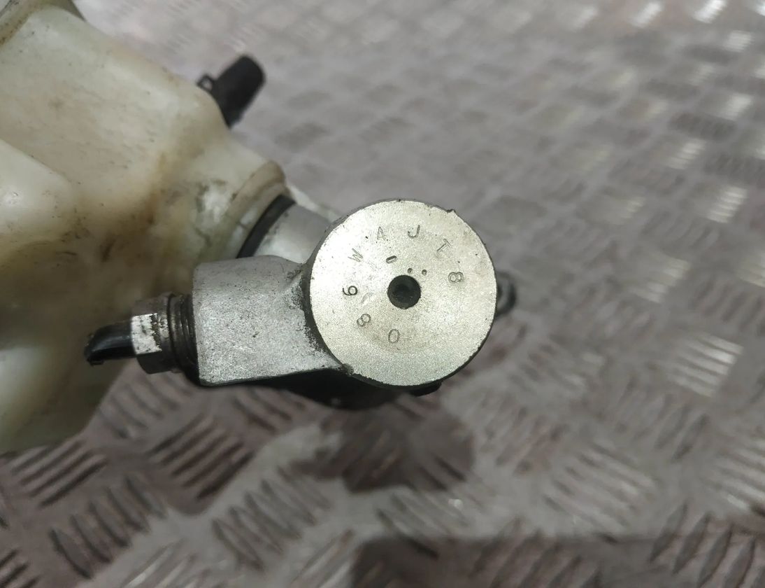 VOLKSWAGEN Golf 5 generation (2003-2009) Brake Cylinder 1K1611301C,03350886321,03350886351 13369972