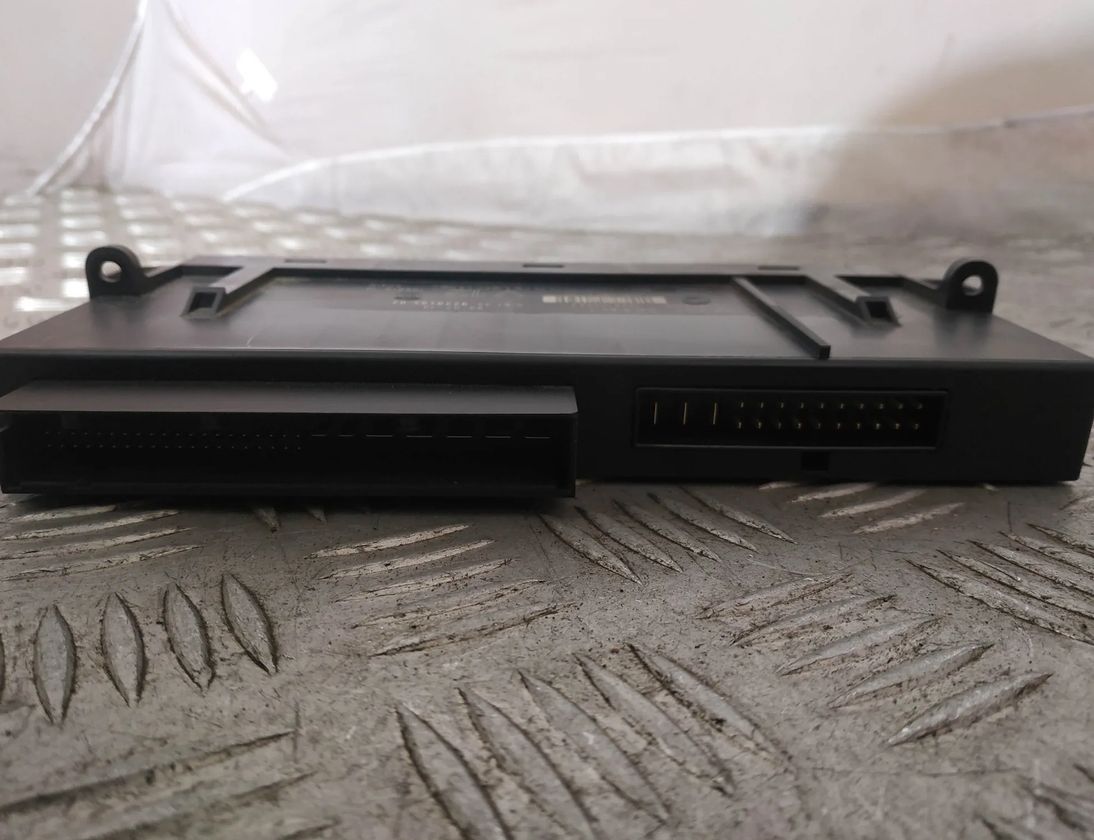 BMW 5 Series Gran Turismo F07 (2010-2017) Komfortná ovládacia jednotka 9228495,61359228495 15393702