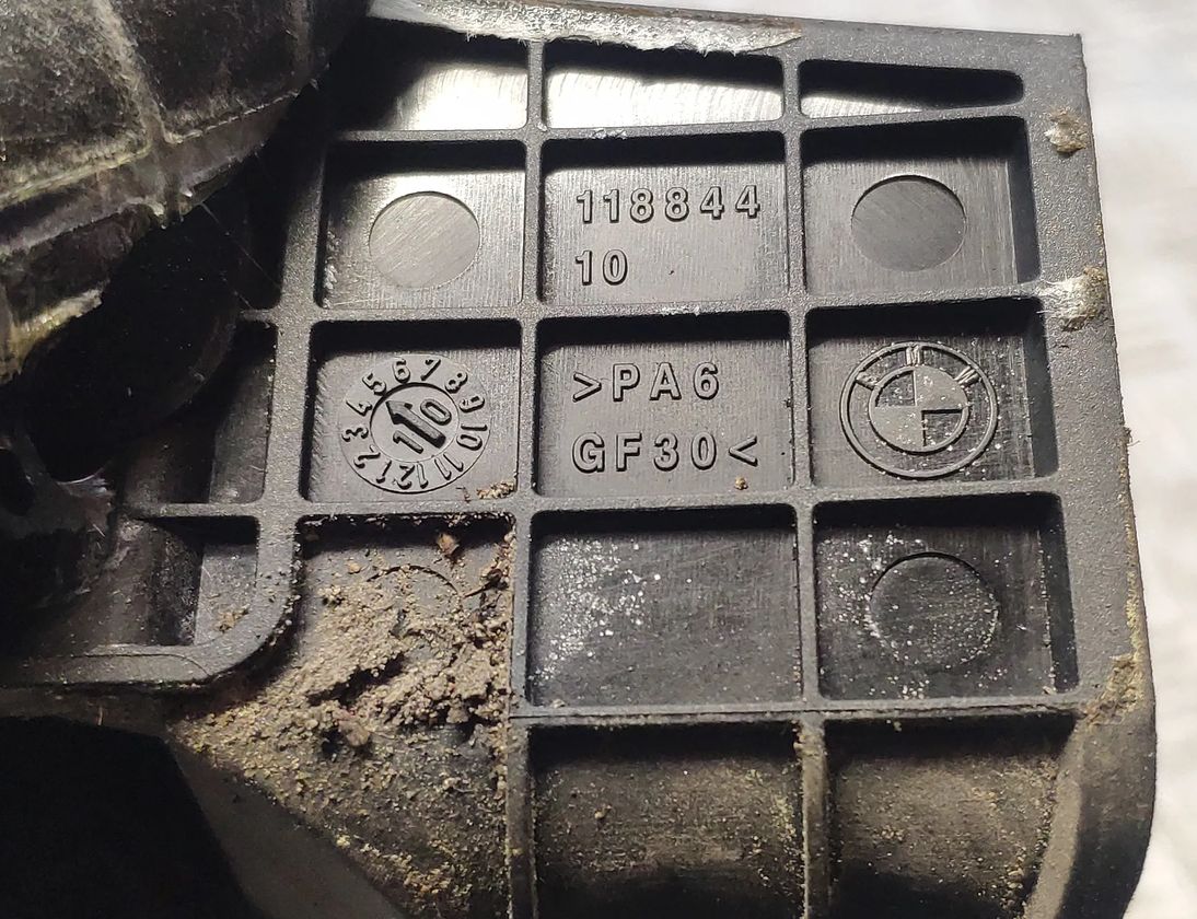 BMW 5 Series Gran Turismo F07 (2010-2017) Trunk Trim 7237874,51247237873 15486659