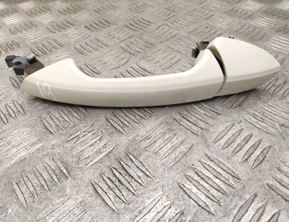 MERCEDES-BENZ CLA-Class C117 (2013-2016) Наружная ручка передней левой двери A2047600170,A2047600320 18060895