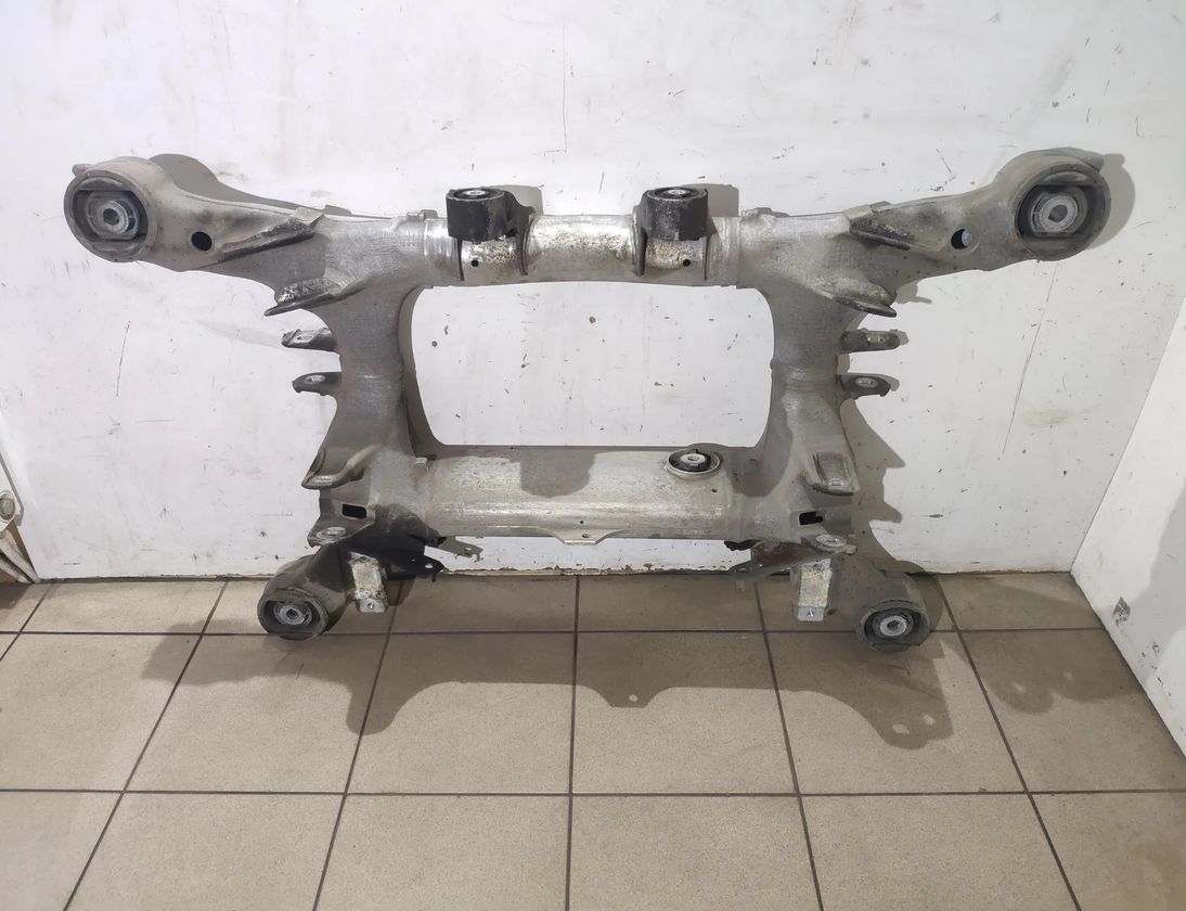 BMW 7 Series F01/F02 (2008-2015) Zadný podvozok 6775884 18301899