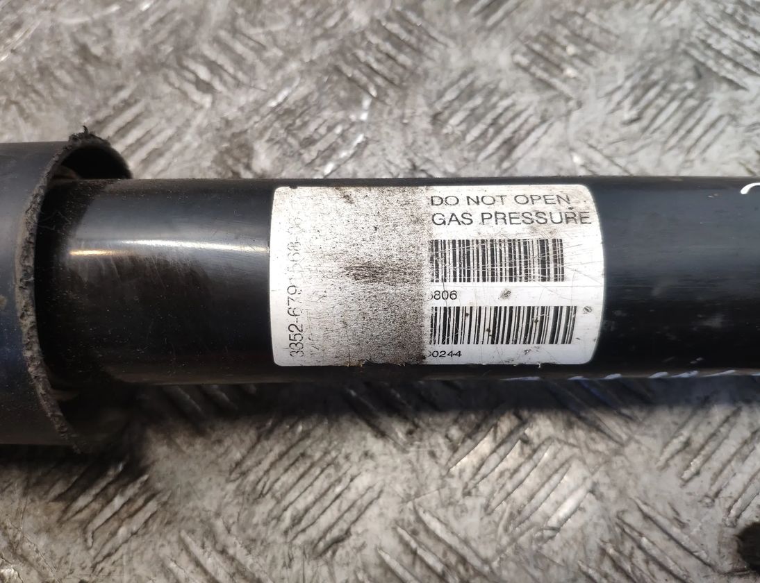 BMW 3 Series F30/F31 (2011-2020) Задний левый амортизатор 6791568,6791706 20650277