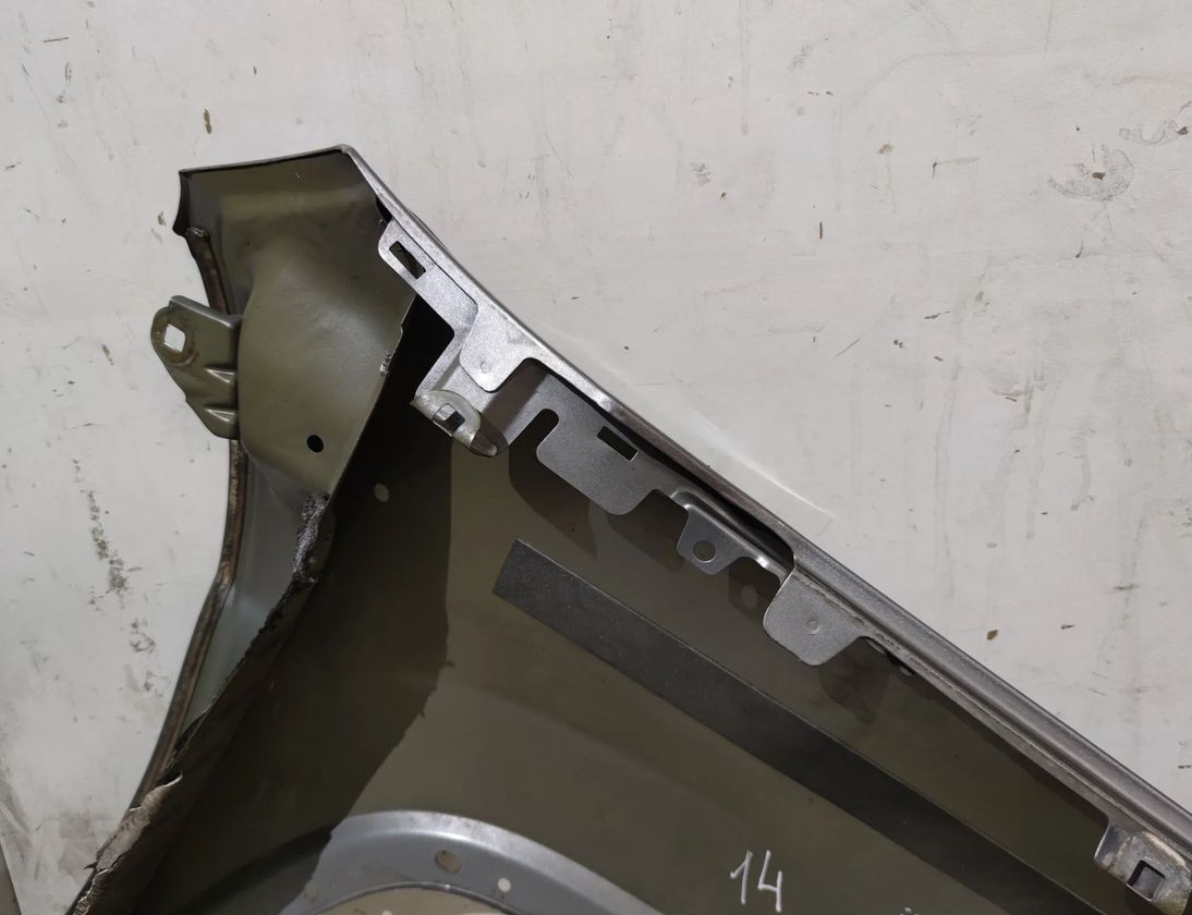 JEEP Cherokee 5 generation (KL) (2013-2024) Ľavý predný blatník 23847025