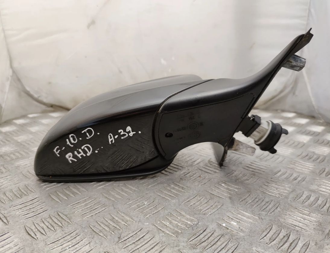 BMW 5 Series F10/F11 (2009-2017) Зеркало передней правой двери 7216364,F01534049931P 25978026