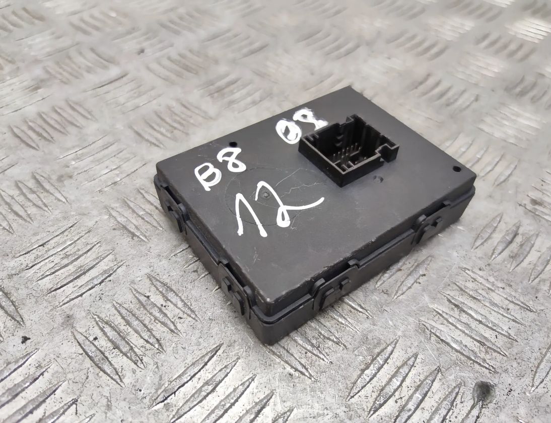 VOLKSWAGEN Passat B8 (2014-2023) Keyless Control Unit 3Q0959435D 27275127