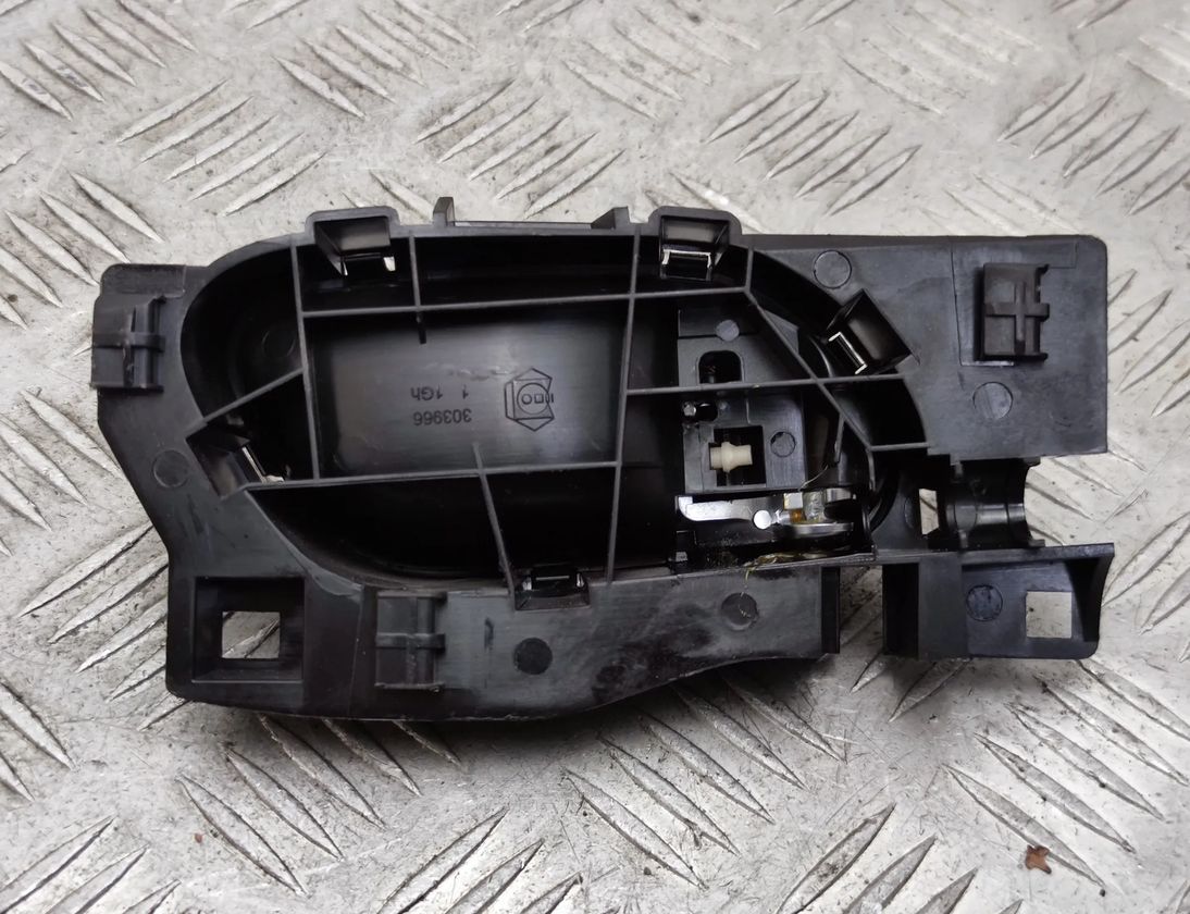 PEUGEOT Traveller 1 generation (2017-2023) Ľavá predná vnútorná otváracia kľučka 96555518VV 28365099