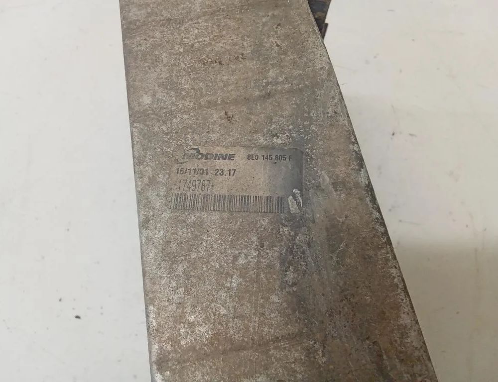 AUDI A4 B6/8E (2000-2005) Intercooler Radiator 8E0145805 33082550