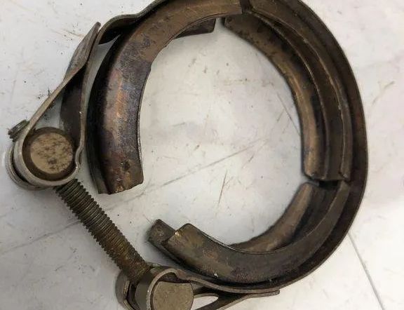 AUDI A3 8V (2012-2020) Muffler connector clamp 04L253725B 32207920