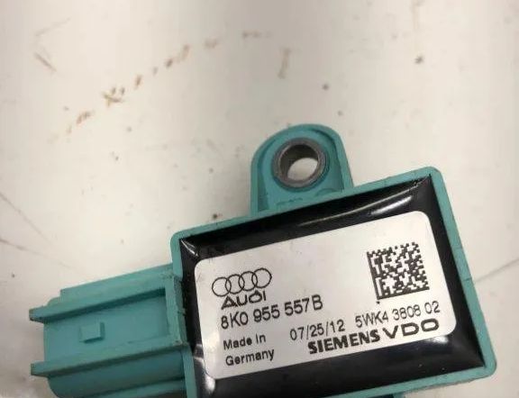 AUDI A5 8T (2007-2016) Боковой датчик удара левый 8K0955557B,5WK4380802 32209003