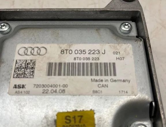 AUDI A4 B8/8K (2011-2016) Zosilňovač zvuku 8T0035223J,720300400100,8T0035223 32210697