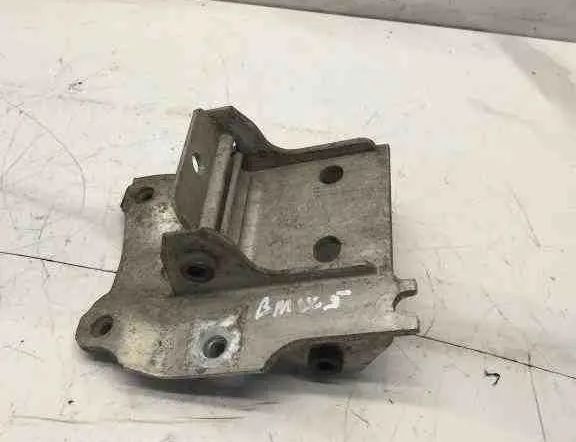 BMW 5 Series F10/F11 (2009-2017) Držiak radiátora 74314910,7186514,7211162 32604180