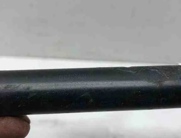 VOLKSWAGEN Passat B5 (1996-2005) Right Side Tailgate Gas Strut 8D5827552F,3B5827550G,3B5827550E,3B5827550A 32605726