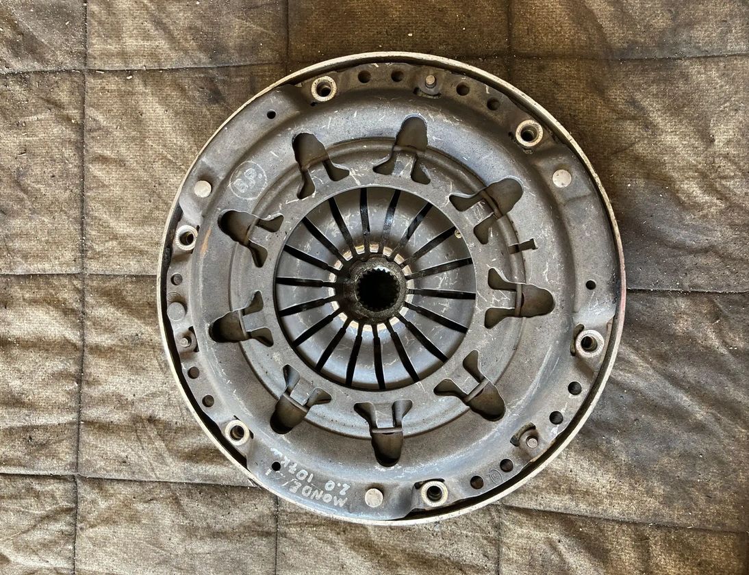 FORD Mondeo 3 generation (2000-2007) Spojkový set 28376418